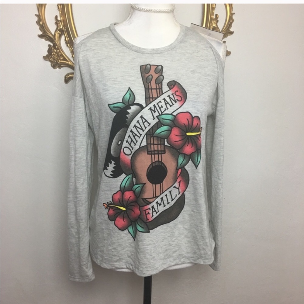 NWT Disney Ohana Means Family Top Size S - Picture 4 of 8